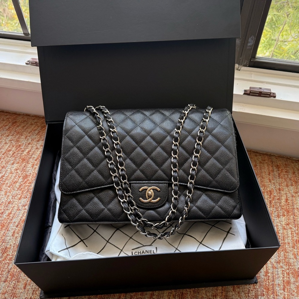 CHANEL Maxi Black Quilted Shoulder Bag with Silver chain; Great condition